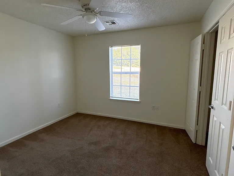 Northpark Apartments — Photo 57