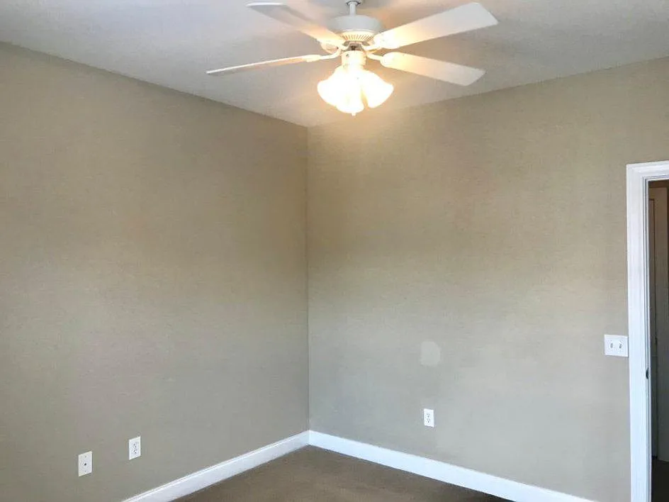 2077 Silvercrest Dr — Photo 4