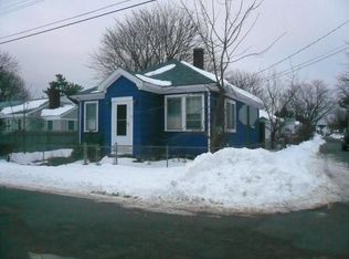 55 Morgan St, Portsmouth, RI 02871