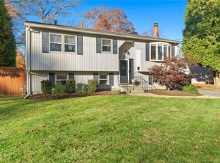 21 Urban Ave, Warwick, RI 02888