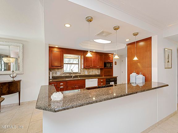 5th image of 10010 LEISURE Lane N #43