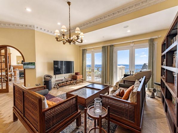 5 bedroom rental in West Vancouver — photo 20