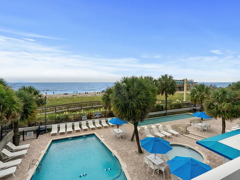 1304 N Ocean Blvd — Photo 47