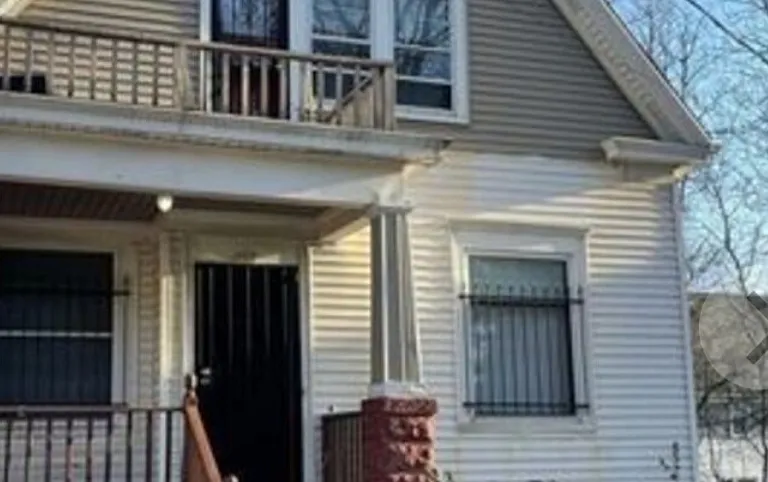 623 W Ring St — Photo 11