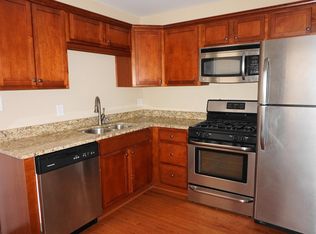 16 W Cross St #1, Baltimore, MD 21230