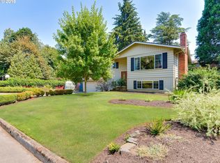 6670 Doncaster Dr, Gladstone, OR 97027