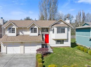 7123 17th Ave SW, Seattle, WA 98106