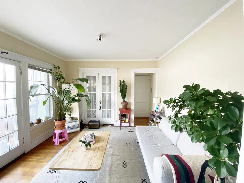 448 Broadway #1