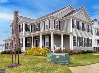 23055 Town Run Dr, Leonardtown, MD 20650