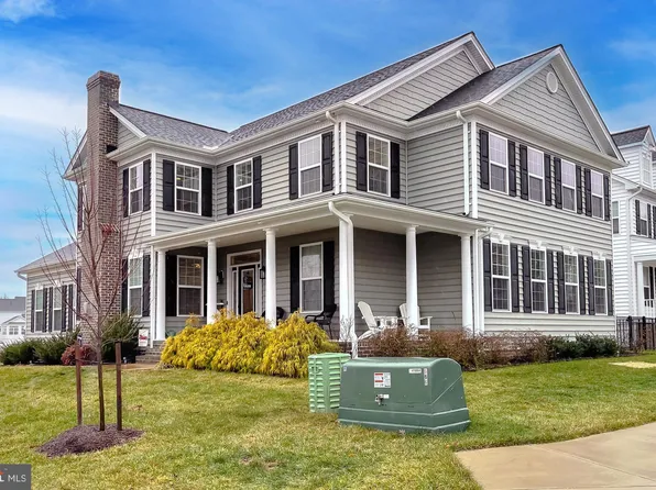 23055 Town Run Dr, Leonardtown, MD 20650