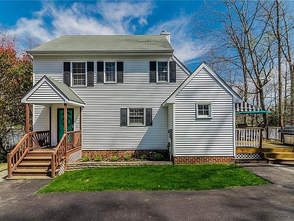 3rd image of 6261 Lakeside Dr