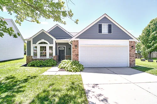 11139 Boston Way Photo 1