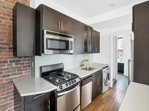 259 East Broadway image 1 of 11