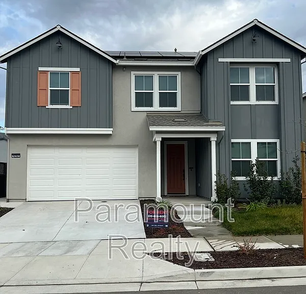 4202 Randa Way — Photo 1