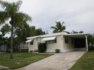 8393 SE Sandy Ln, Hobe Sound, FL 33455