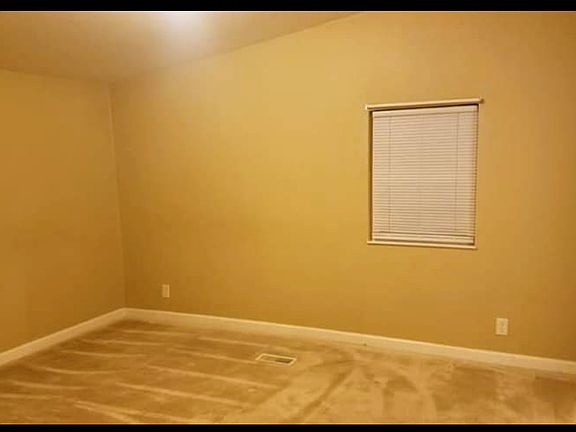 3rd image of 2515 E Alvina St