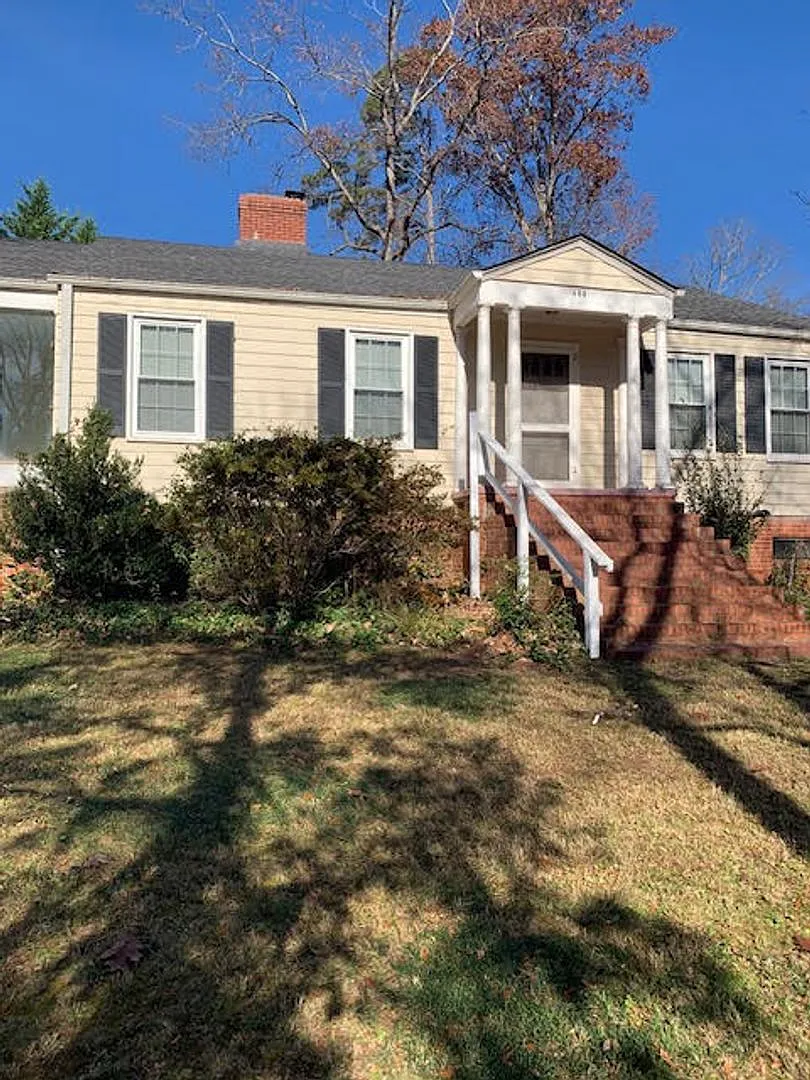 House — Photo 1