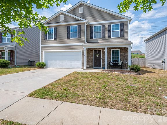 3rd image of 1536 Gaston Mountain Dr