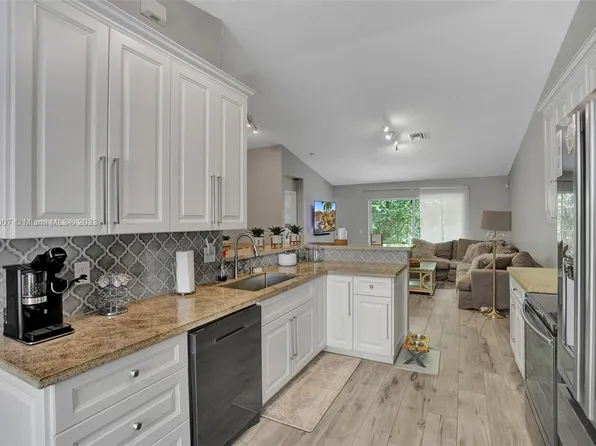 2102 Borealis Way #2102, Weston, FL 33327