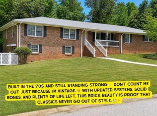 3750 Briarcliff Dr, Douglasville, GA 30135