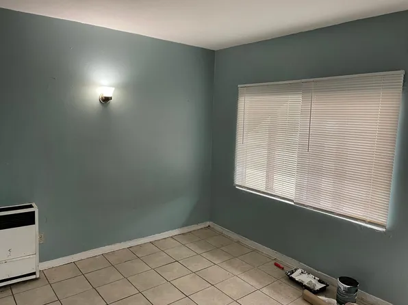1825 Cherry Ave #6, Long Beach, CA 90806