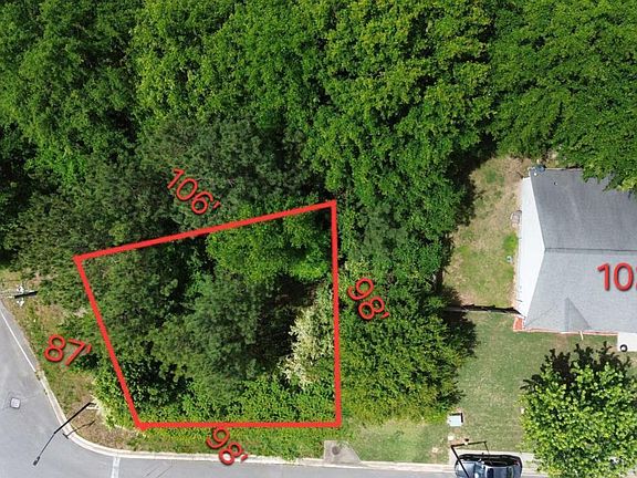 2nd image of 111 Jarrett Dr