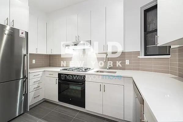 Rented by Bold New York | media 15