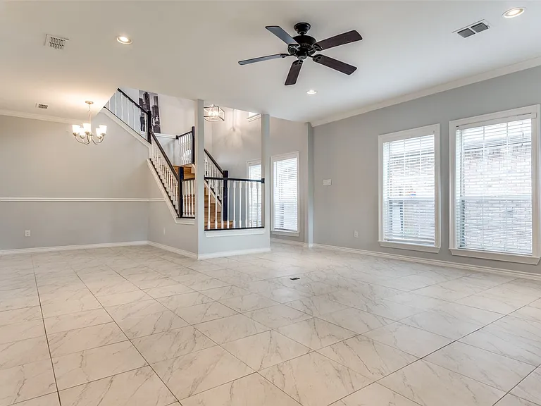 4239 N Capistrano Dr — Photo 6