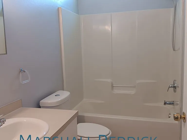 616 Santa Barbara Blvd — Photo 11