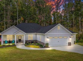 42 Weatherbrooke Ln, Dallas, GA 30157