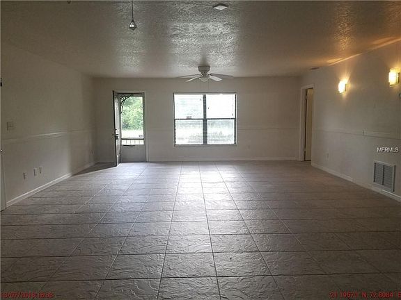 2nd image of 751 Whitewood Dr