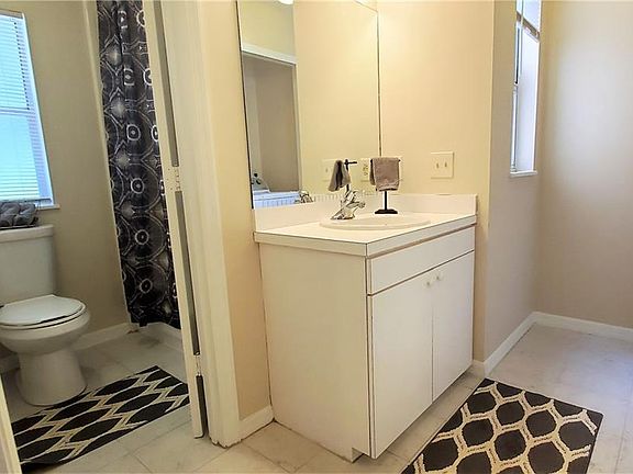 4th image of 222 W Orlando St #D