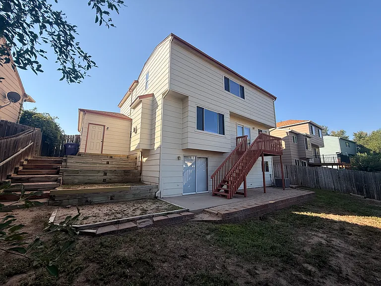 20917 E 44th Ave — Photo 5