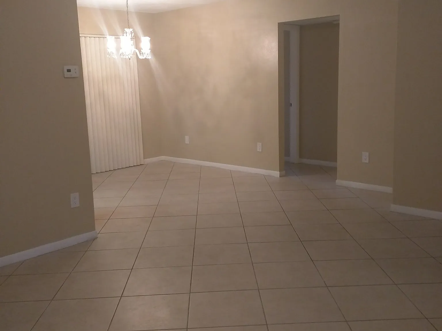 2 bed, 1200 sqft, $1,700 — Photo 1