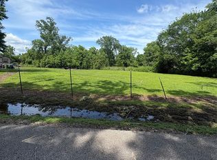 1909 Bell St, Dayton, TX 77535