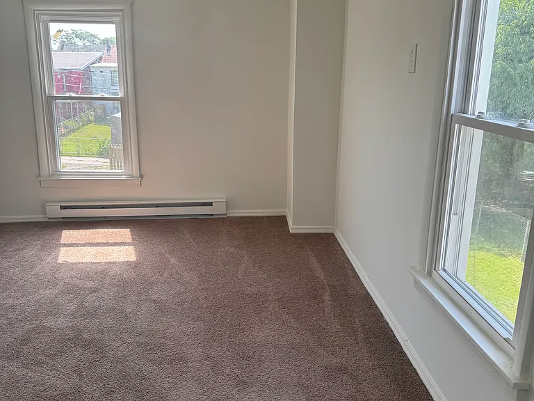 58 Elizabeth St #58 — Photo 11