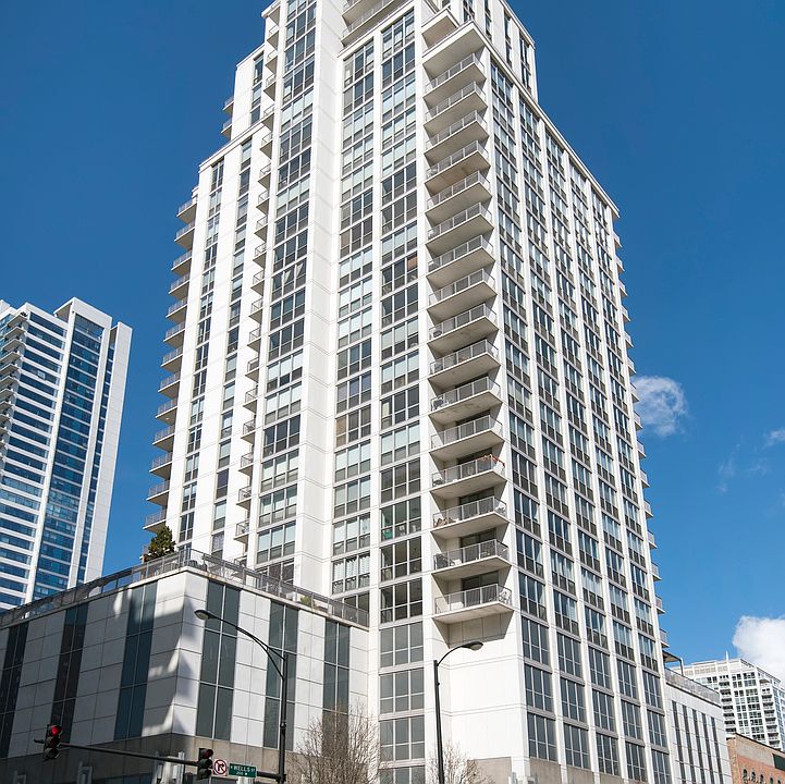 1st image of 200 W Grand Ave APT 1604