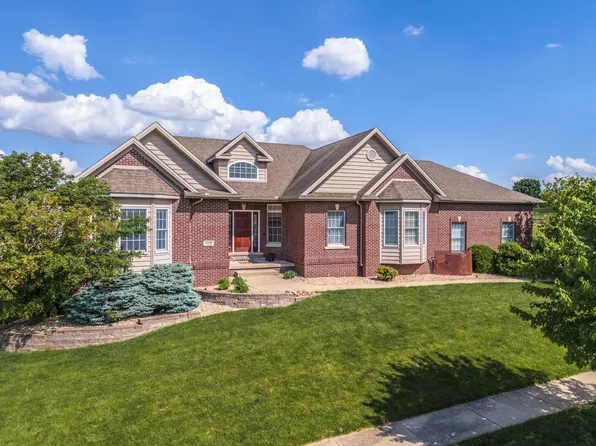 2508 Piney Run, Bloomington, IL 61705