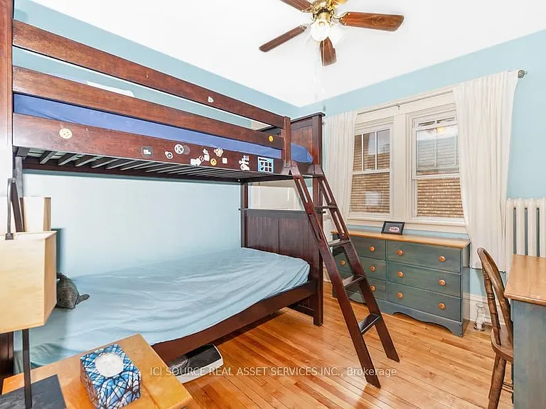 378 1st Ave — Photo 21