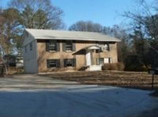 111 Alexander Ct, Riverdale, GA 30274