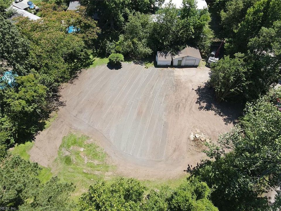 1st image of 123 Sycamore Dr