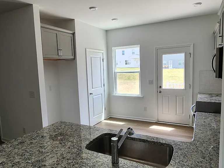 11148 Godwit Ln — Photo 14