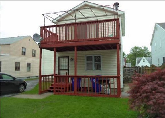 3rd image of 143 Brookside Dr