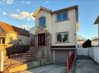 24 Lyman Ave #1, Staten Island, NY 10305