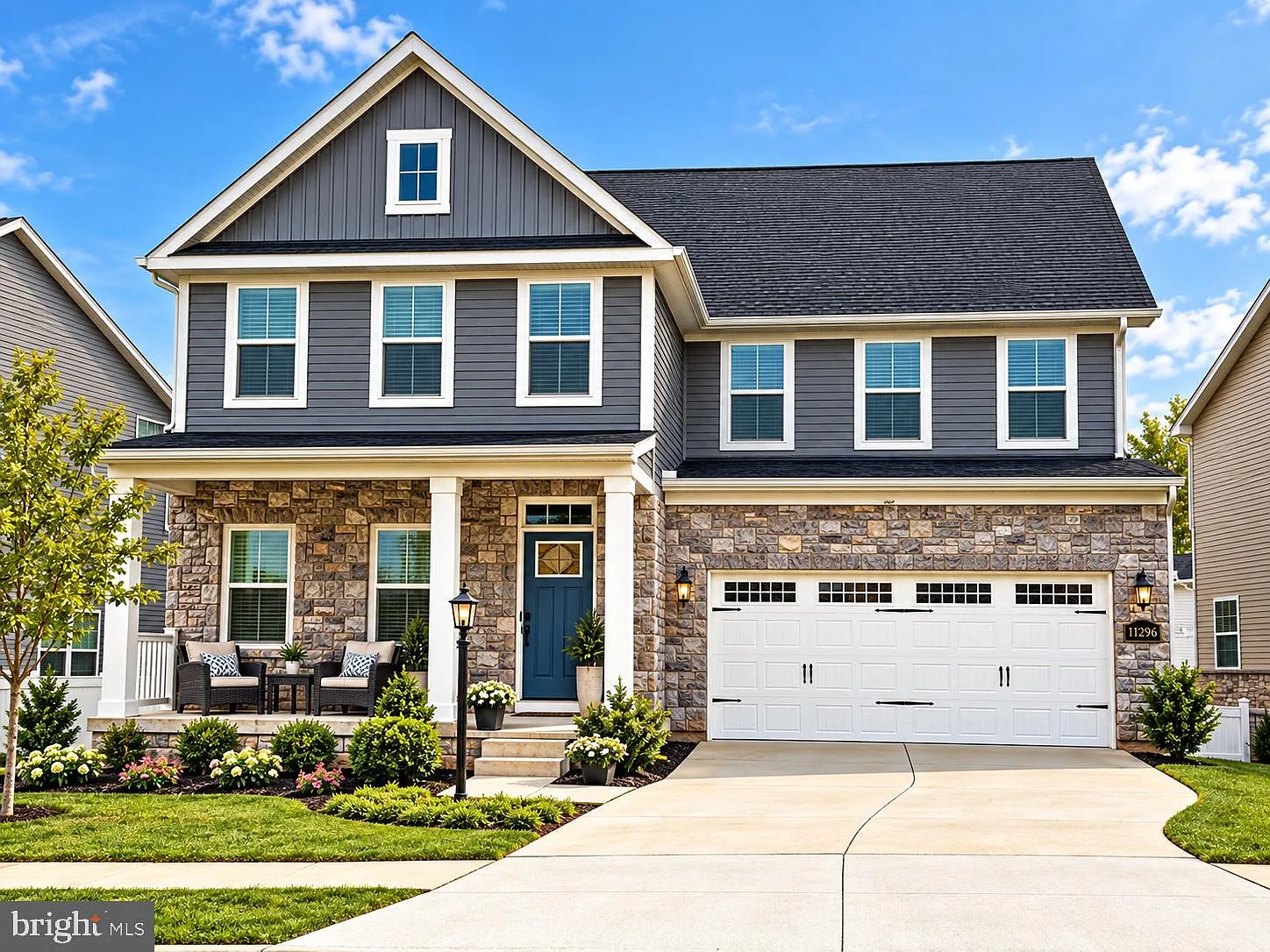 4 bed, 4.5 bath, 4427 sqft, $4,500 — Photo 1