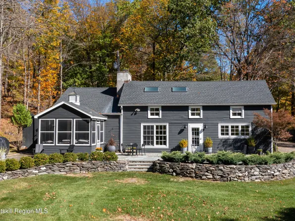 271 Texas Hill Road, Hillsdale, NY 12529