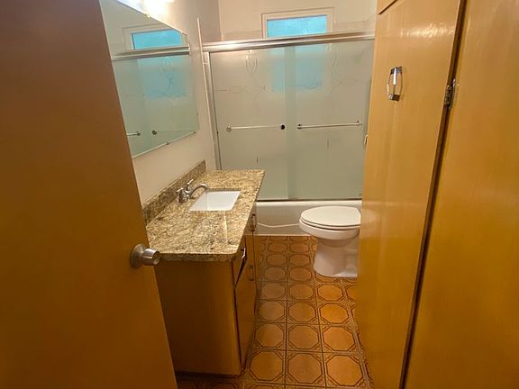 5th image of 934 1st Ave