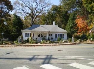 290 Lexington St, Waltham, MA 02452