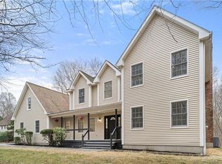 853 W Pond Meadow Rd, Westbrook, CT 06498