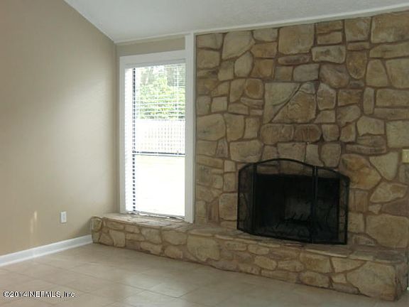 3rd image of 2852 Mandarin Meadows Dr N